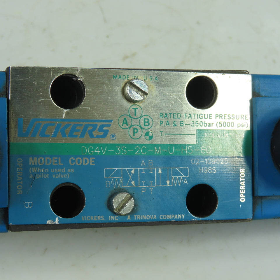 Vickers DG4V-3S-2C-M-U-H5-60 Solenoid Operated Hydraulic Valve 350bar 24VDC