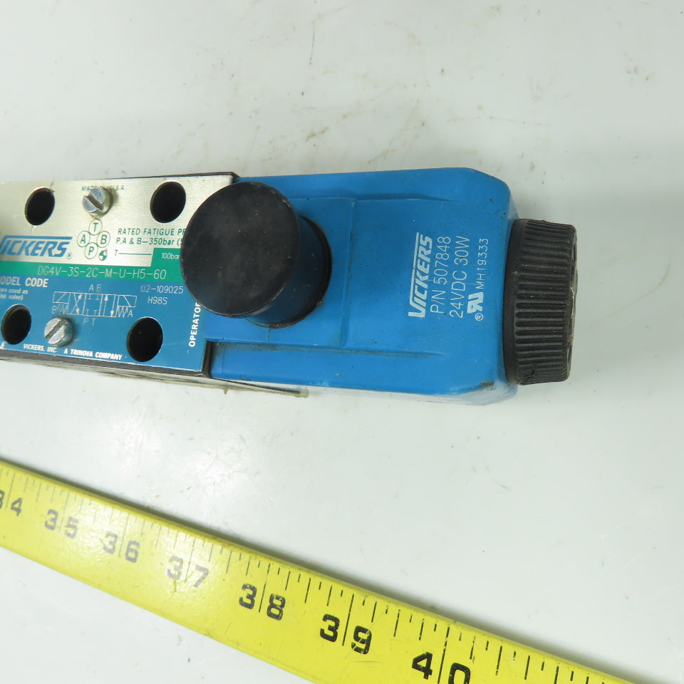 Vickers DG4V-3S-2C-M-U-H5-60 Solenoid Operated Hydraulic Valve 350bar 24VDC