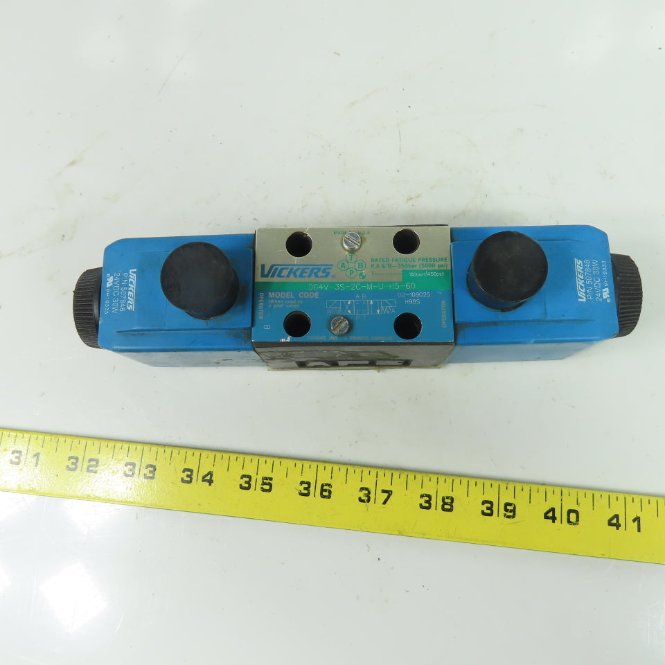 Vickers DG4V-3S-2C-M-U-H5-60 Solenoid Operated Hydraulic Valve 350bar 24VDC