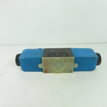 Vickers DG4V-3S-2C-M-U-H5-60 Solenoid Operated Hydraulic Valve 350bar 24VDC