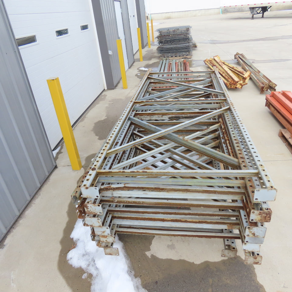 42" Shaved Pin/Teardrop Warehouse Pallet Racking Beam Upright Decking 12-Section