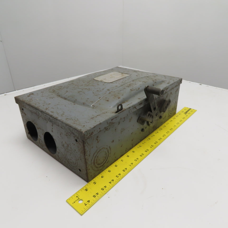 Arrow Hart 24228 Type HD 100A 3 Pole Fused Safety Disconnect 240VAC
