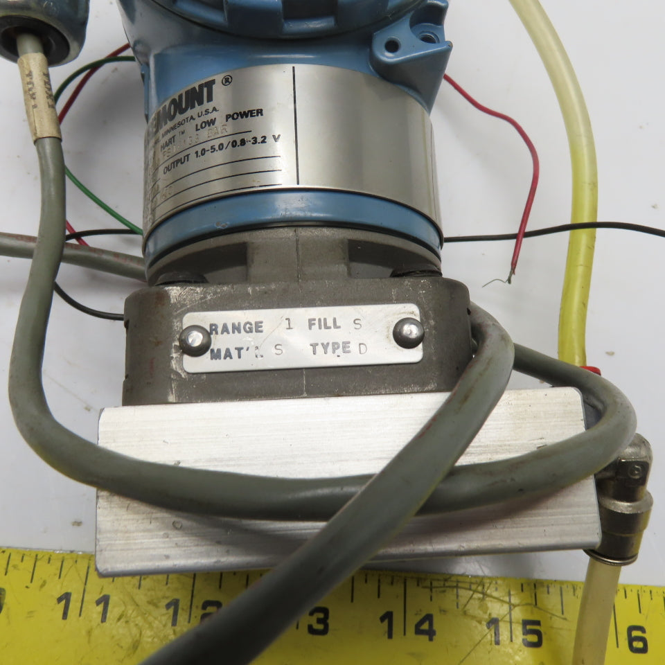 Rosemount 3051 CD1M52A 1A Smart Pressure Transmitter 2000 PSI 1.0-5.0V Output