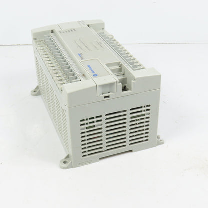 Allen Bradley 1762-L40BXB Ser C Rev F FRN 9 MicroLogix 1200 Controller PLC