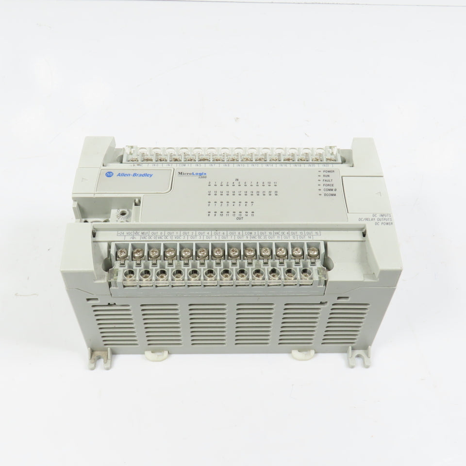 Allen Bradley 1762-L40BXB Ser C Rev F FRN 9 MicroLogix 1200 Controller PLC