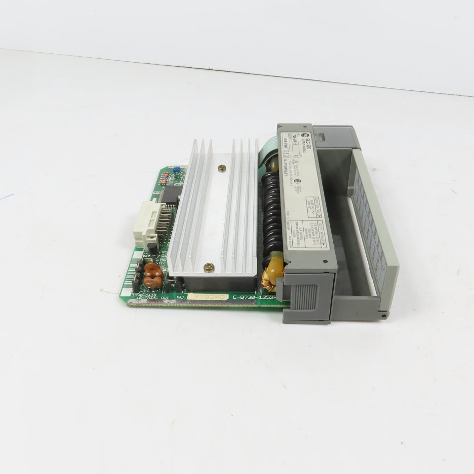 Allen Bradley 1746-OA16 Ser C SLC 500 Output Module W/ Heatsink