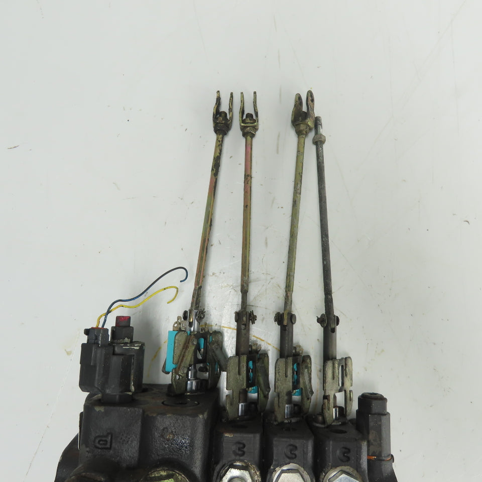 Husco 97F72-00050 Hydraulic Control Valve Assy From Caterpillar E5000 Forklift