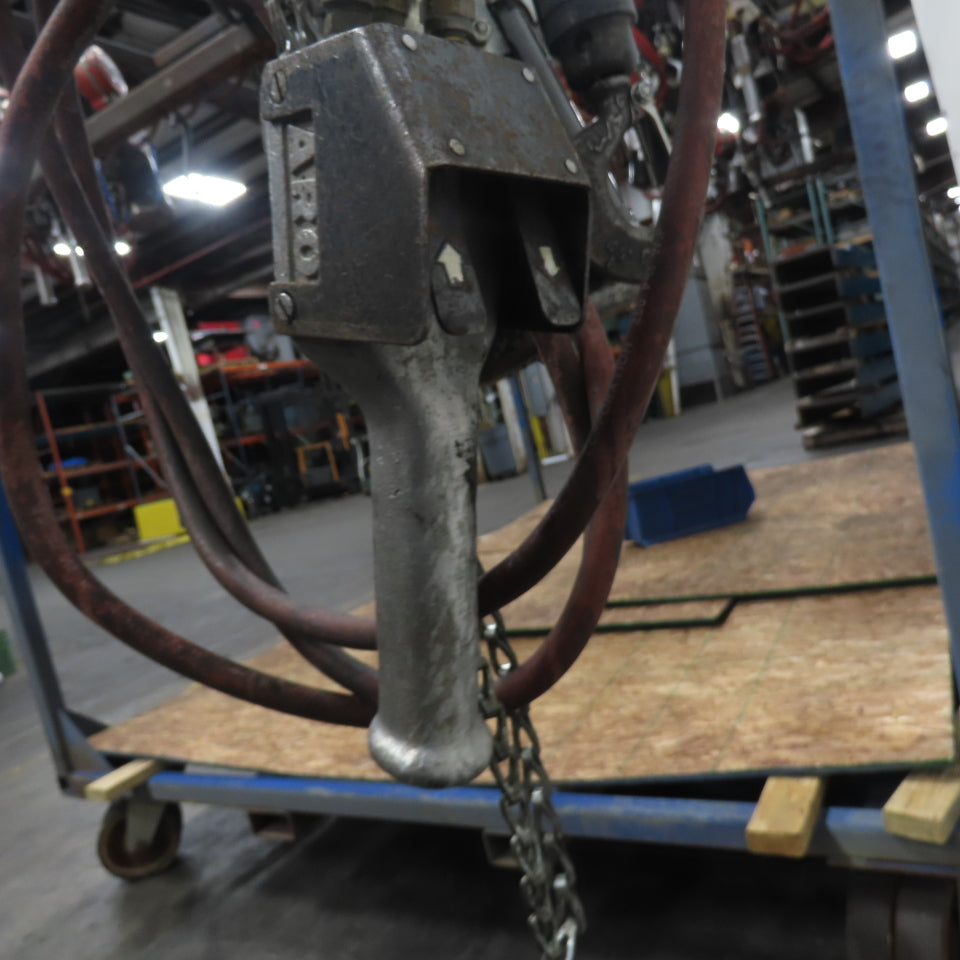 ARO 7756E-2C10-C6 1/2 Ton 1000LB Air Pneumatic Chain Hoist 10' Lift W/ Pendant