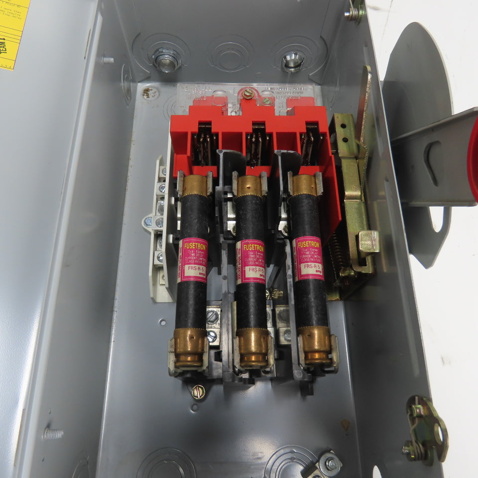 Cutler-Hammer DH361NGK 30A 3-Pole Fusible Safety Disconnect Switch 600V