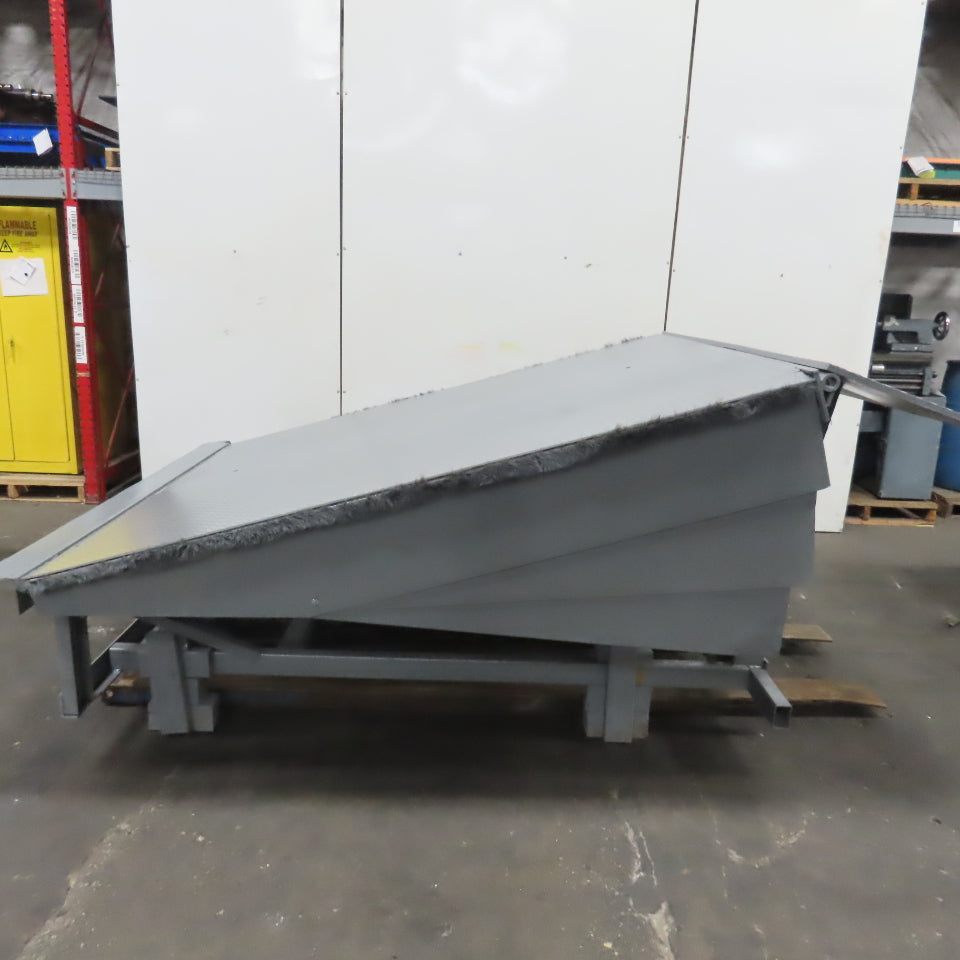 Serco HYD 0800 Style Hydraulic Dock Leveler 6' x 8' Loading Dock 3Ph 230/460V