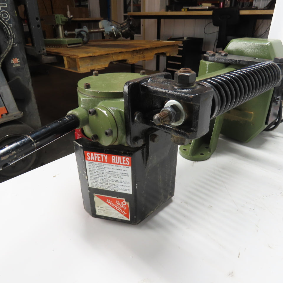 Model AF-18 1/2HP Electric Power Feed 220V 3Ph 720/710RPM 6-1/2" Wide Tested
