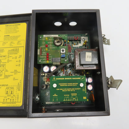 STI MS43-B2-AC1 MiniSafe Safety Light Curtain Control Panel