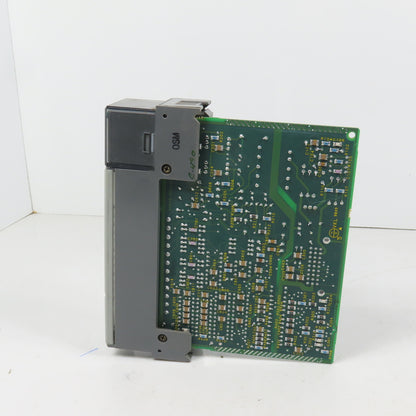 Allen-Bradley 1746-NIO4V Ser A SLC 500 Analog Combination I/O Module (Clean)