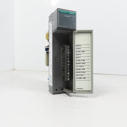 Allen-Bradley 1746-NIO4V Ser A SLC 500 Analog Combination I/O Module (Clean)