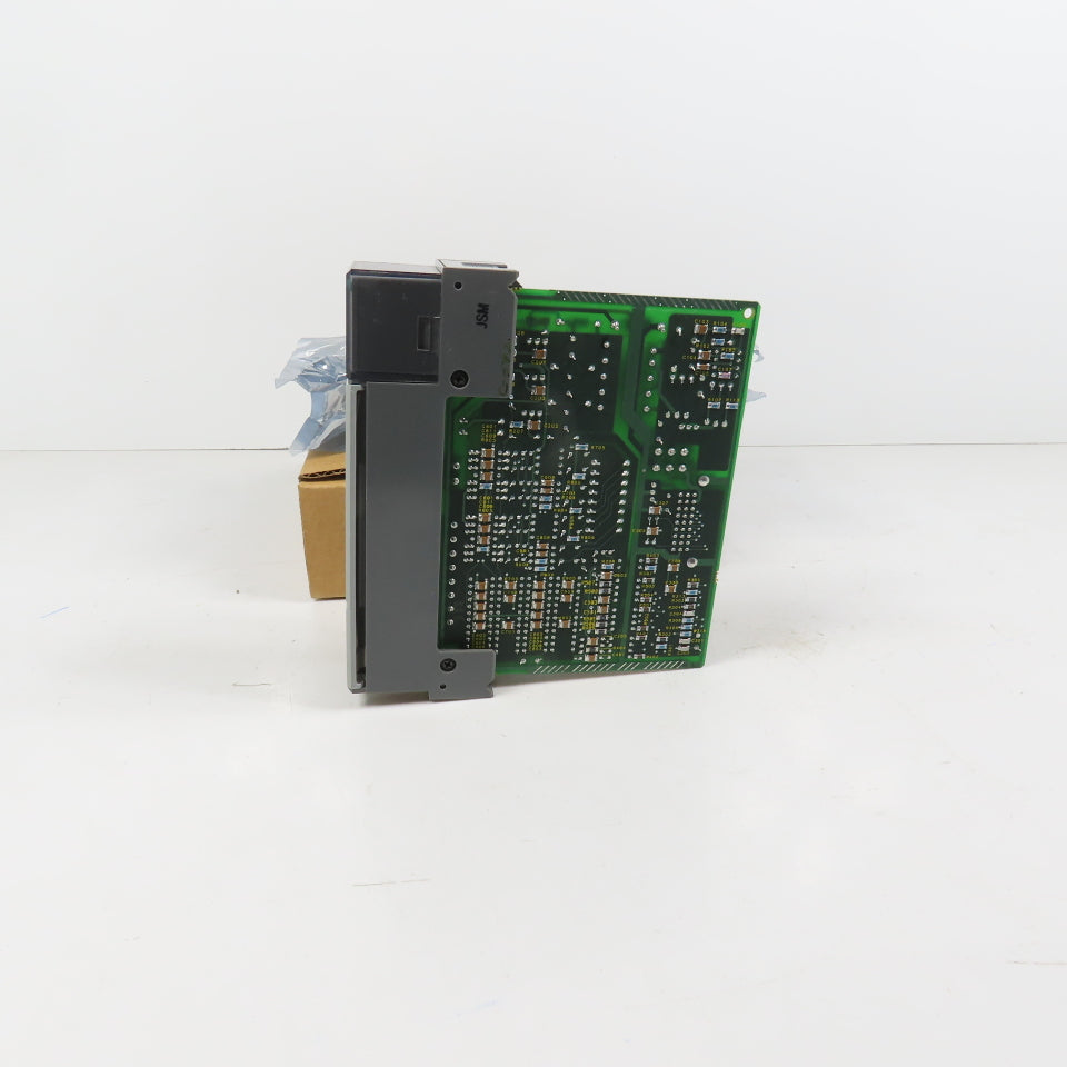 Allen-Bradley 1746-NO4I Ser A SLC 500 Analog Output Module Refurbished
