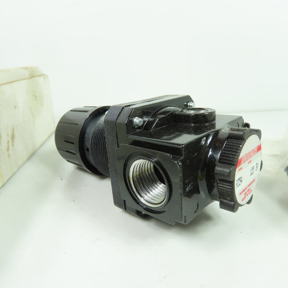 Arrow R354G 1/2" NPT Pneumatic Regulator W/ Gauge NEW