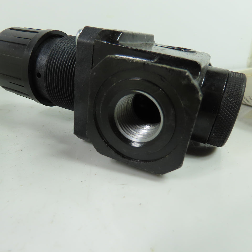 Arrow R374 Pneumatic Pressure Regulator 1/2" NPT 125 PSI Range 300 PSIG Max
