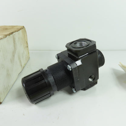 Arrow R374 Pneumatic Pressure Regulator 1/2" NPT 125 PSI Range 300 PSIG Max