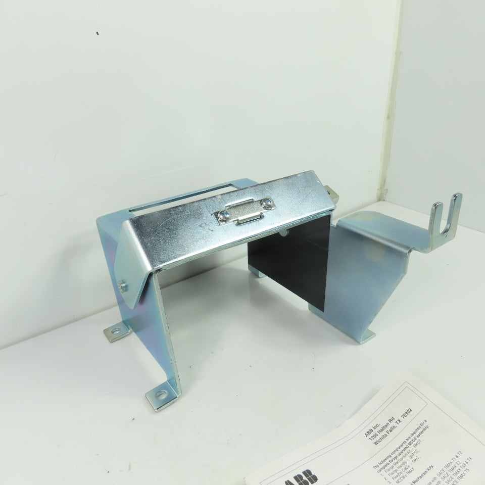 ABB Flange Operating Mechanism for SACE Tmax T3 3-Pole MCCB NEW