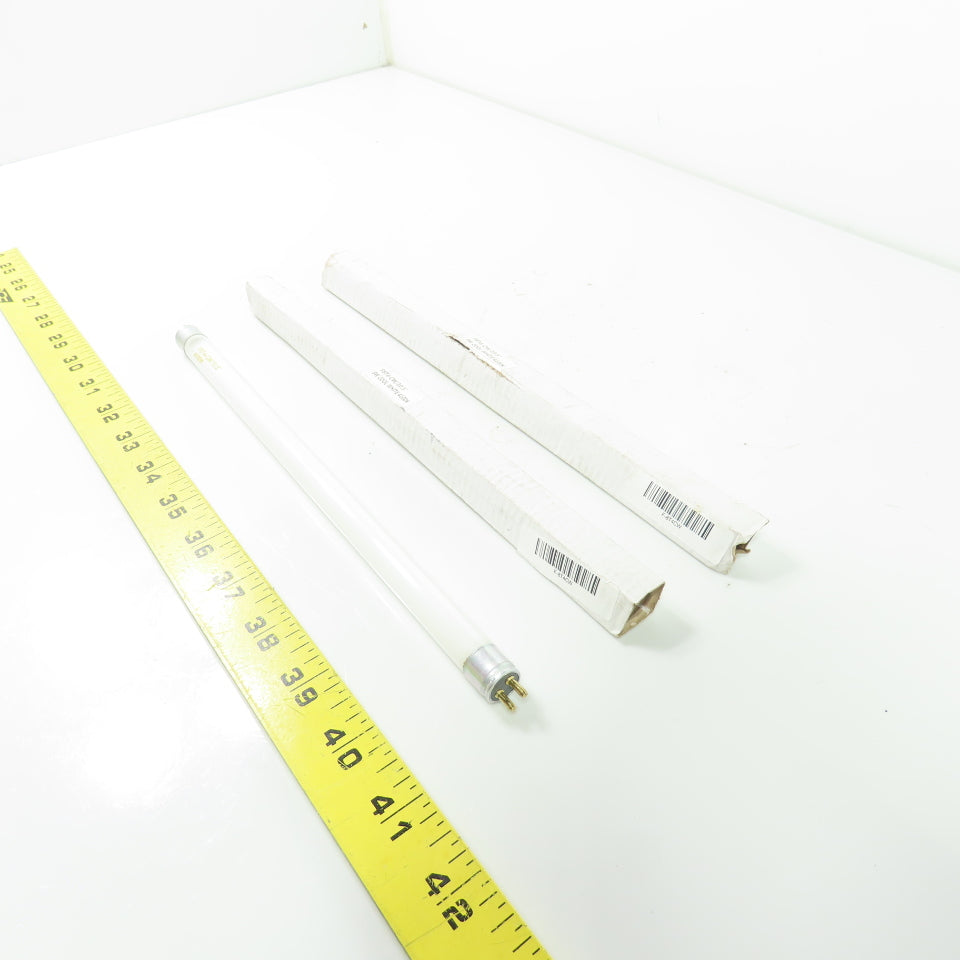 F8T4-CW/10.5" 8W Cool White 4100K Fluorescent Bulb 10.5" NEW Lot Of 2