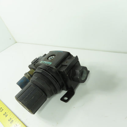 Wilkerson R28-06-D0G0 High Flow Pneumatic Pressure Regulator 300 PSIG 1/2" NPT