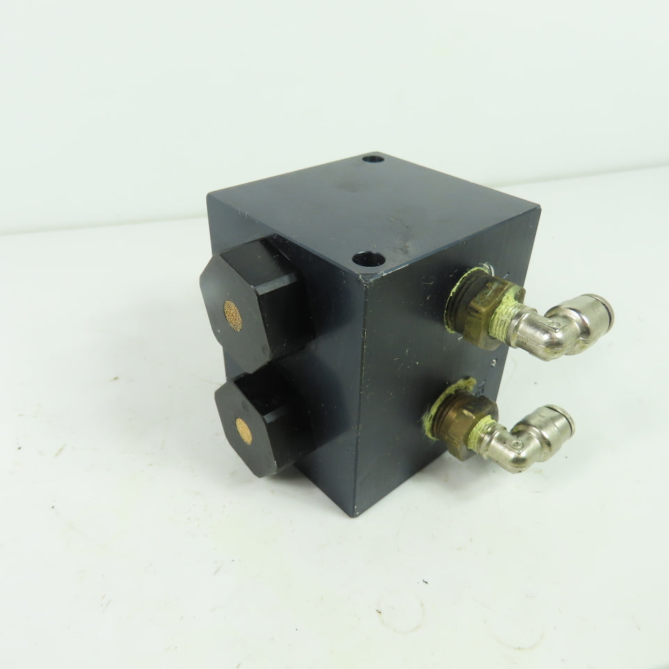 NGT D6C0M Directional Control Pneumatic Valve 120 PSI Max