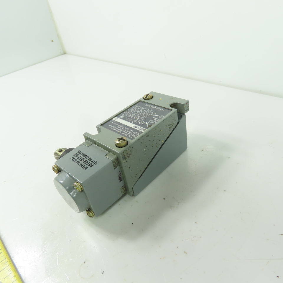 Allen-Bradley 802T-KP Oiltight Limit Switch Ser H W/ 40146-017-64 Operator Head