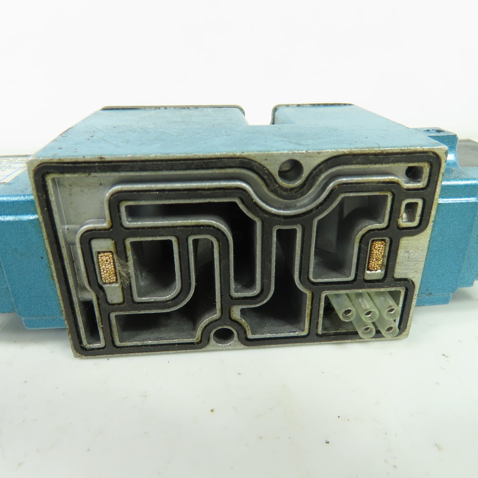 MAC 82A-EC-000-TM-DAAP-1DA 4/3 Double Solenoid Air Control Valve 120VAC 150 PSI