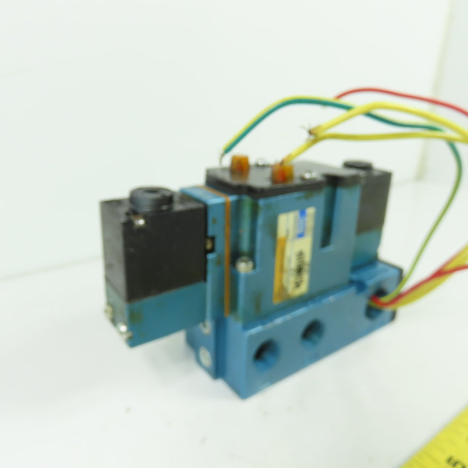 MAC 6233C-211-PM-612DA 4/3 Way Solenoid Valve W/ Manifold 150 PSI