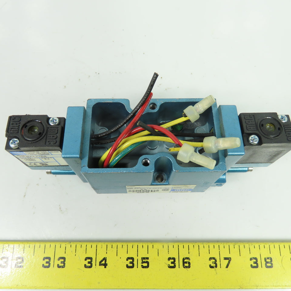 MAC 82A-FC-000-TM-DDAP-1DA 4/3 Way Solenoid Valve 120VAC 5.4W VAC to 150 PSI