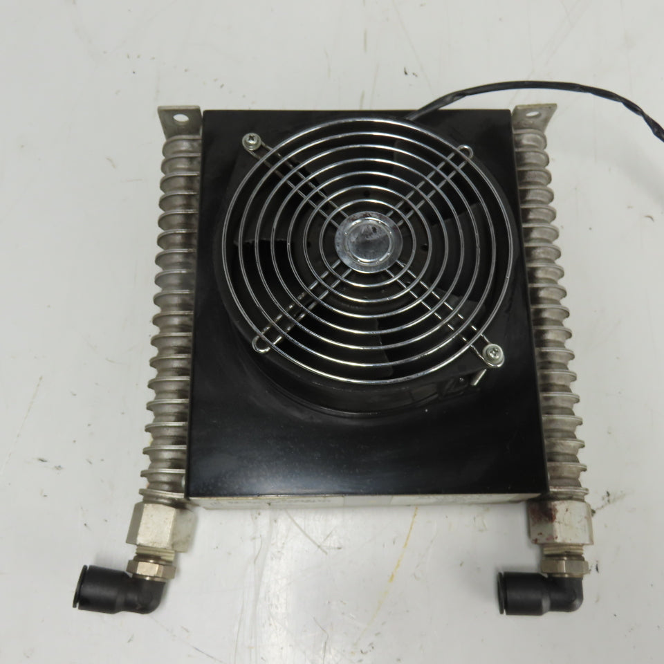 Kamui ADC-217-17K Oil Cooler 3Ph 200V W/ Cooling Fan