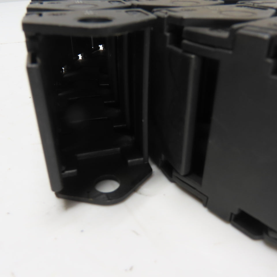 Igus 17.4.063 Cable Carrier Energy Drag Chain 50mm x 30mm x 6' Long