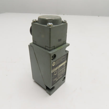 Allen-Bradley 802T-CP Oiltight Limit Switch 600VAC 10A
