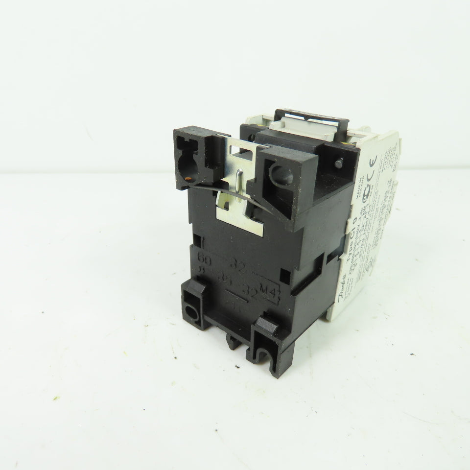 Danfoss 037H002132 CI 9 3-Pole Magnetic Contactor 20A 600V 440V Coil
