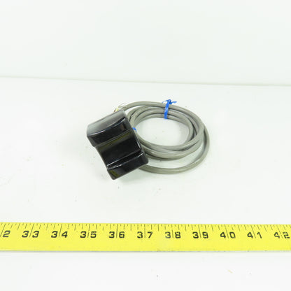 Banner OTBA5 Momentary Action Optical Touch Button 120VAC SPDT NEW