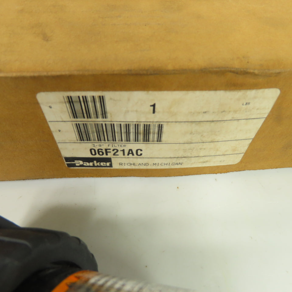 Parker 06F21AC 3/8" NPT Pneumatic Air Line Filter 150 PSI NEW