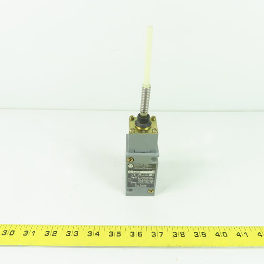 Allen-Bradley 802T-WSP Oiltight Limit Switch Ser J W/ 40146-113-53 Head