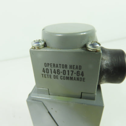 Allen-Bradley 802T-KP Oiltight Limit Switch Enclosure Ser J W/ 40146-017-64 Head