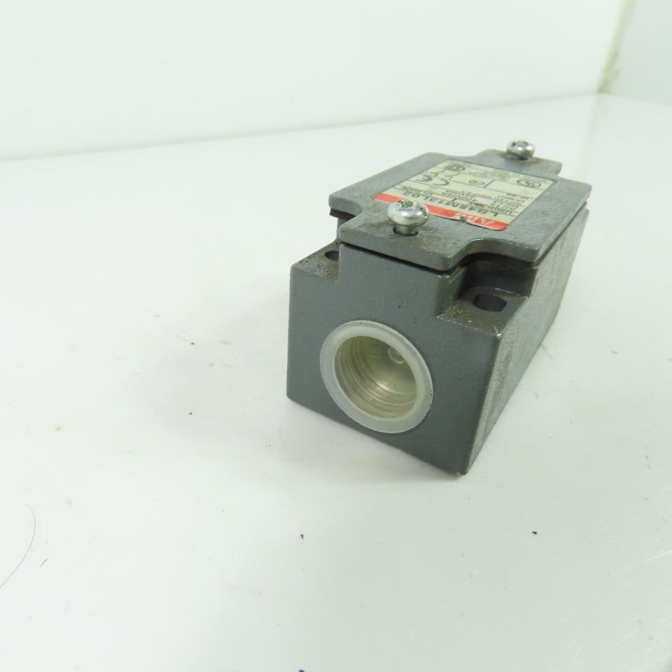 ABB LS45M13L02 Heavy Duty Limit Switch Roller Plunger 400V 24V