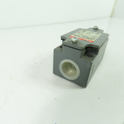 ABB LS45M13L02 Heavy Duty Limit Switch Roller Plunger 400V 24V