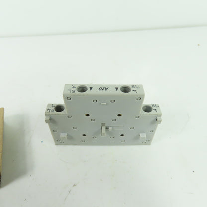 Allen-Bradley 100-SA20 Side Mount Auxiliary Contact Block SerB 600VAC 10A NEW