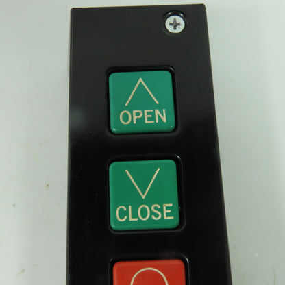 Eastern Motor Controls PBS-3 3-Push Button Station Open/Close/Stop 5A 240VAC