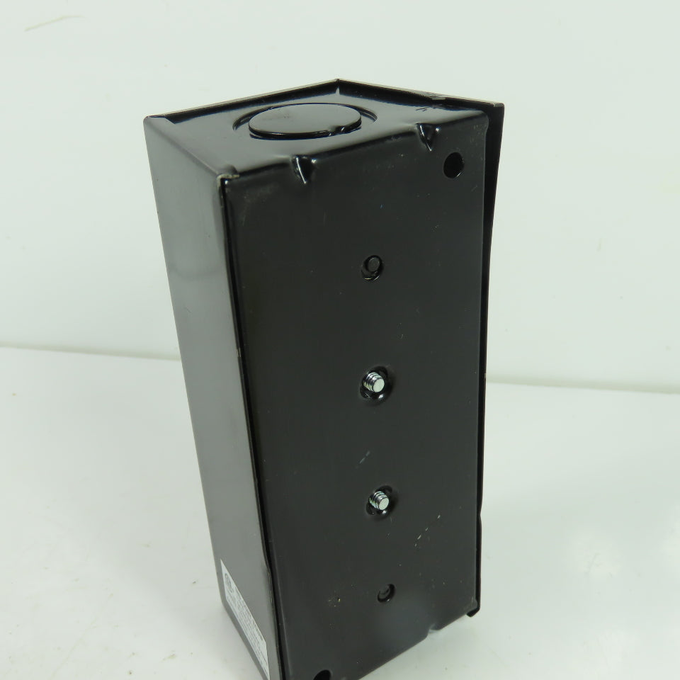 Eastern Motor Controls PBS-3 3-Push Button Station Open/Close/Stop 5A 240VAC
