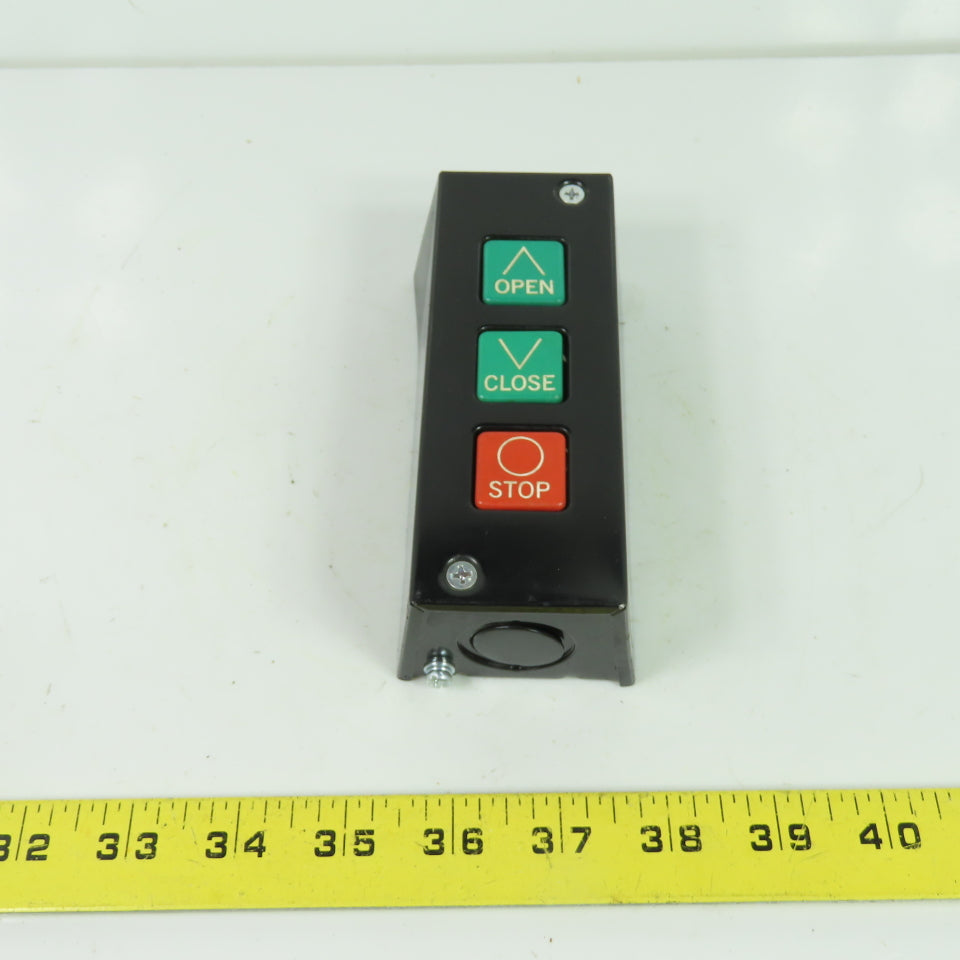 Eastern Motor Controls PBS-3 3-Push Button Station Open/Close/Stop 5A 240VAC