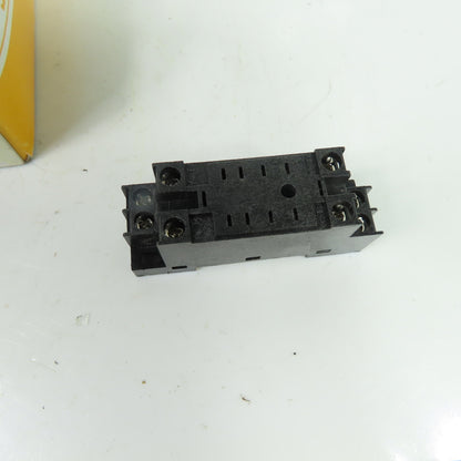 SYE SYF-08A 8-Pin Relay Socket Base NEW Lot Of 10