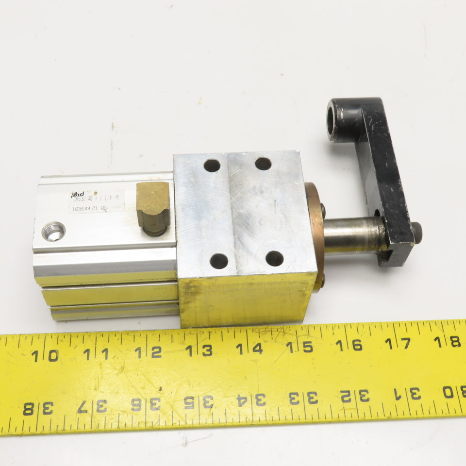 PHD CRS3U 40 X 1 1/4 -M Pneumatic Swing Clamp 40mm Bore 90° Turn 2-1/4" Stroke