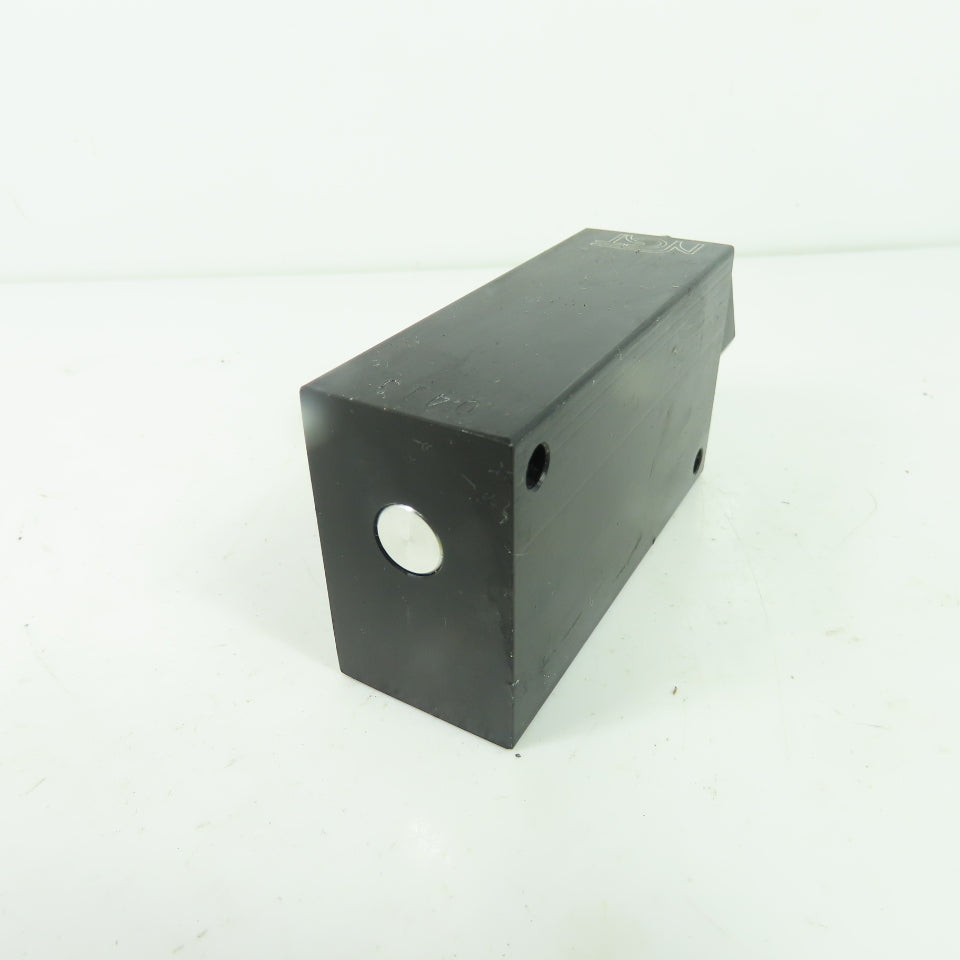 NGT 0413 Pneumatic Valve Manifold Block with Integrated Muffler