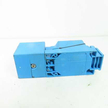 Allen-Bradley 871L-XCB40S40 Inductive Proximity Limit Switch 20-250VAC 40mm