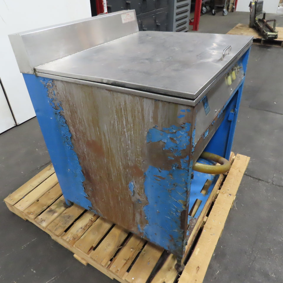 Bluewave 30 Gallon Stainless Steel Industrial Wash Tub W/ Sprayers