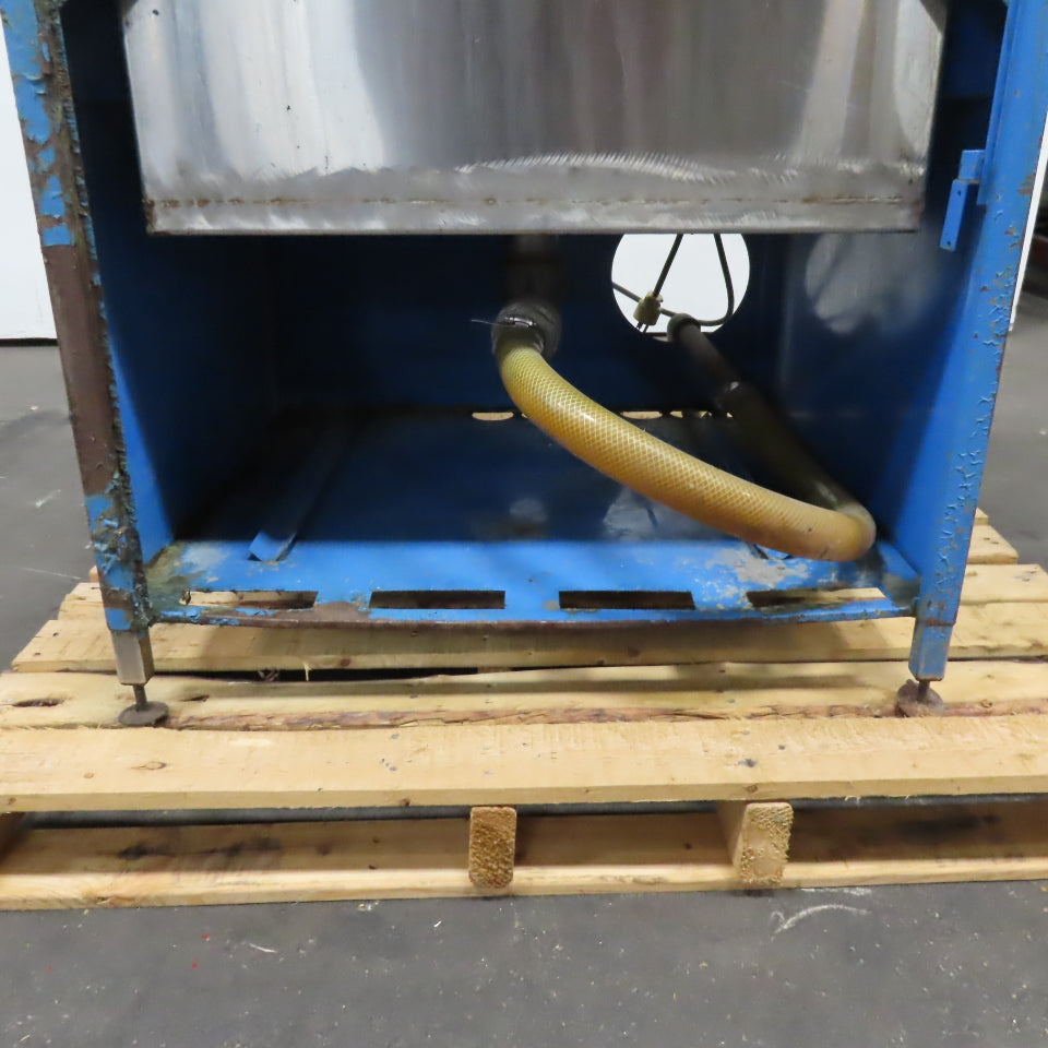Bluewave 30 Gallon Stainless Steel Industrial Wash Tub W/ Sprayers